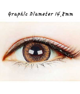 Close-up-Image-of-an-eye-wearing-Dolly-Brown-2pcs-6-Months-Colored-Contacts