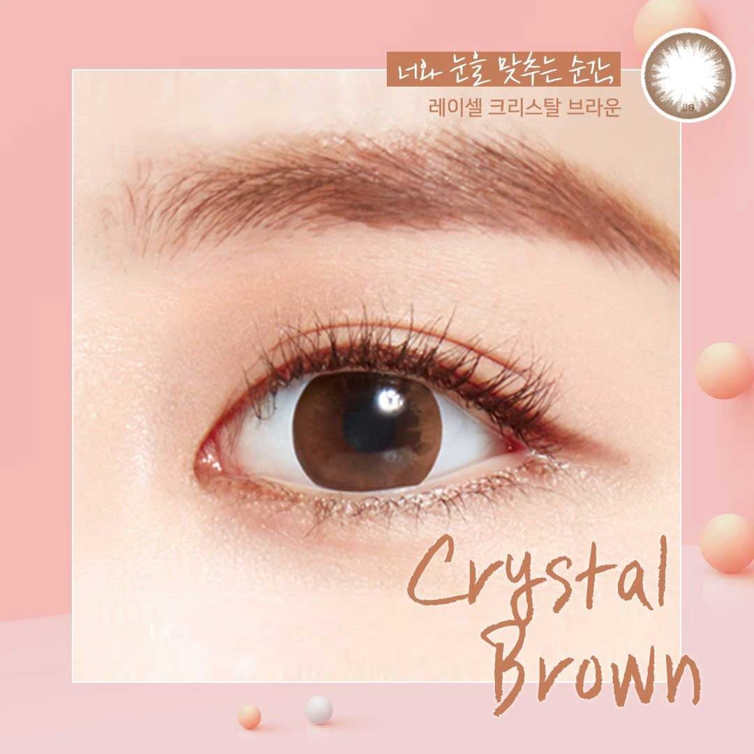 Close-up-Image-of-eye-Bausch-And-Lomb-Lacelle-30pcs-Daily-Crystal-Brown-Colored-Contacts