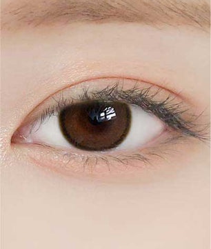 Close-up-Image-of-eye-Day-Look-1Day-Choco-5pcs-Daily-Colored-Contacts