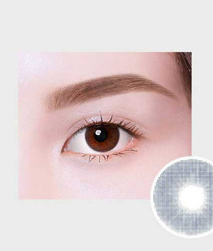 Close-up-Image-of-eye-Flora-Moisture-Classic-1Day-Blue-Black-30pcs-Colored-Contacts