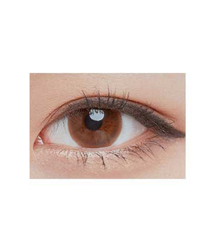 Close-up-Image-of-eye-Natural-Reve-Choco-C1-2Pcs-Monthly-Colored-Contacts