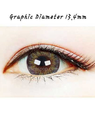 Close-up-Image-of-eye-Neo-Cosmo-3Tone-Green-2Pcs-6Months-Hyperopia-Colored-Contacts