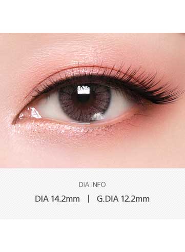 Close-up-Image-of-eye-Pin-Up-Grey-1pcs-3Months-Colored-Contacts