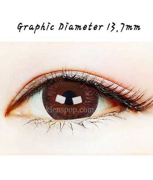 Close-up-Image-of-eye-Pinky-Ring-Choco-2pcs-6-Months-Pearl-Lens-Colored-Contacts