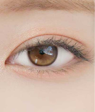 Close-up-Image-of-eye-Planet-Space-Brown-2pcs-Monthly-Colored-Contacts