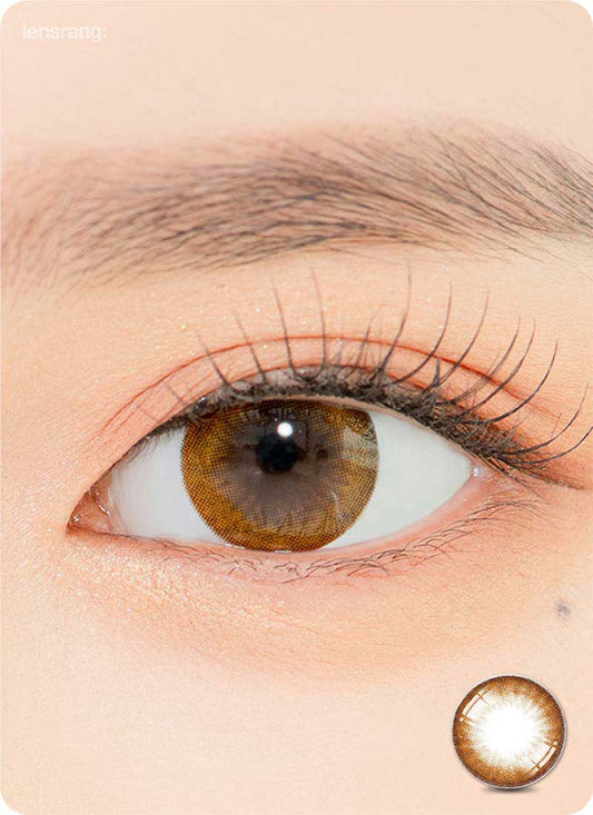 Close-up-Image-of-eye-Snug-Brown-2pcs-Monthly-Colored-Contacts