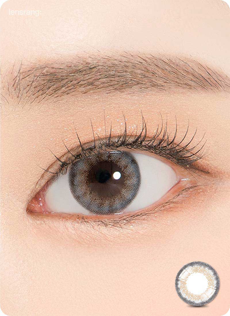 Close-up-Image-of-eye-Stunning-Grey-2pcs-Monthly-Colored-Contacts