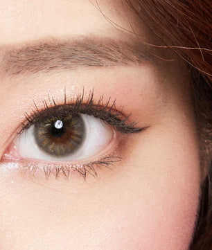 Close-up-Image-of-eye-Water-Color-Grey-2Pcs-Monthly-Colored-Contacts