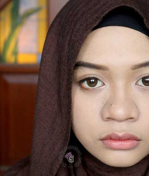 Real-Review-Image-Of-Neo-Cosmo-3Tone-Brown-2Pcs-6-Months-Toric-Lens