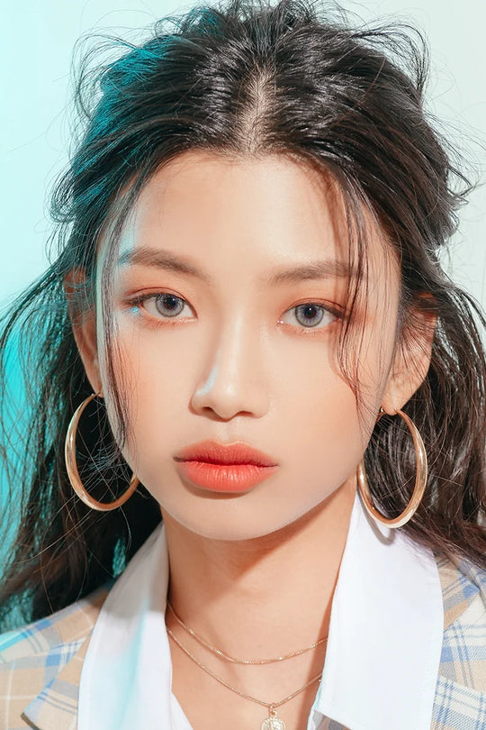 Venti Ann Grey (2Pcs) Monthly (Buy 1 Get 1 Free) Colored Contacts